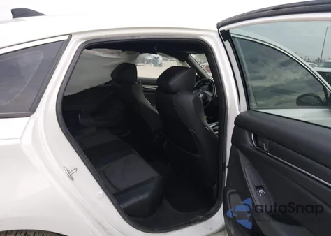 2021 Honda Accord Sport z USA, uszkodzony, nr VIN 1HGCV1F3XMA042439